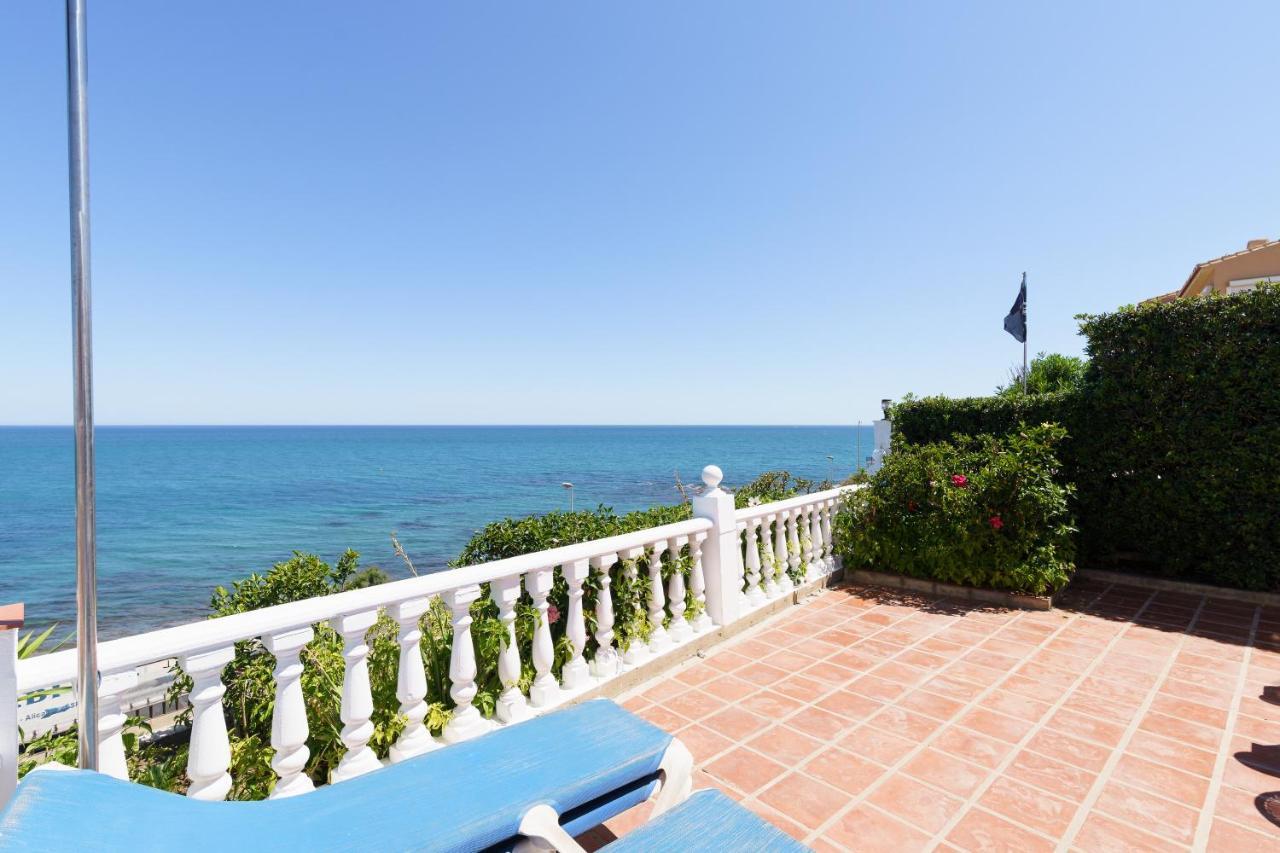 12 House In Front Of The Sea Villa ฟูเอนฮิโรลา ภายนอก รูปภาพ